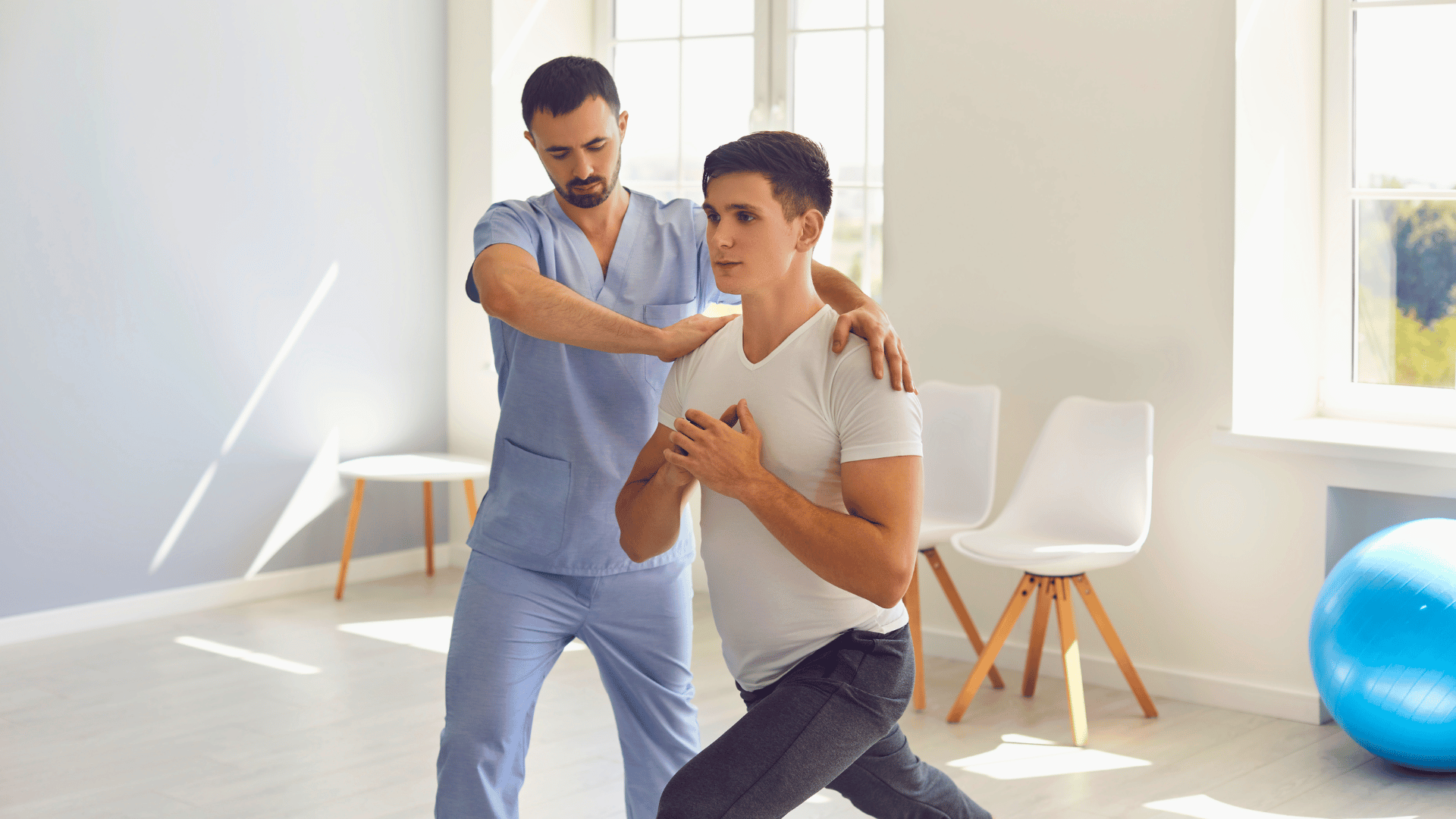 Fiche Google, réseaux sociaux, site internet, avis patients : ce que le code de déontologie autorise et interdit en matière de communication pour les kinés.